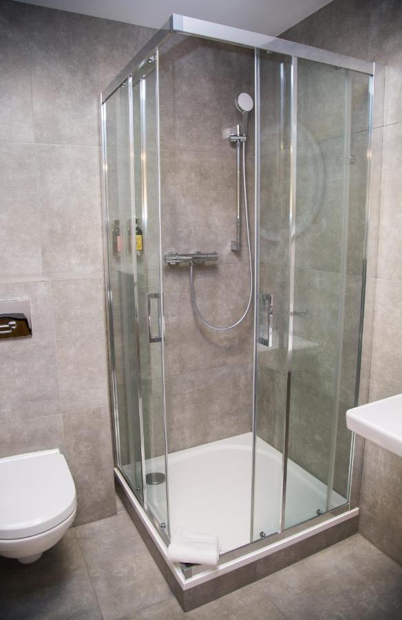 Snowland Apartmany Valča Екстериор снимка