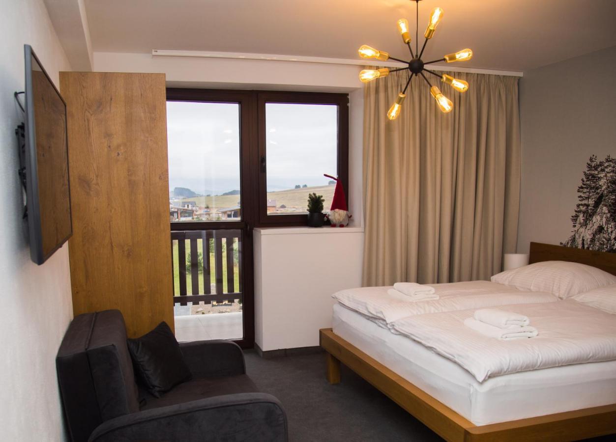 Snowland Apartmany Valča Екстериор снимка