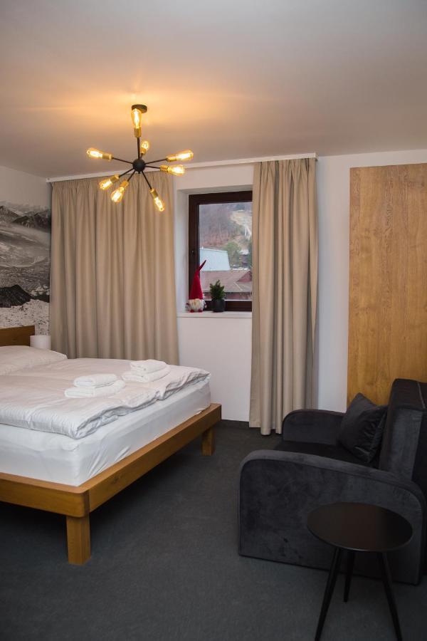 Snowland Apartmany Valča Екстериор снимка