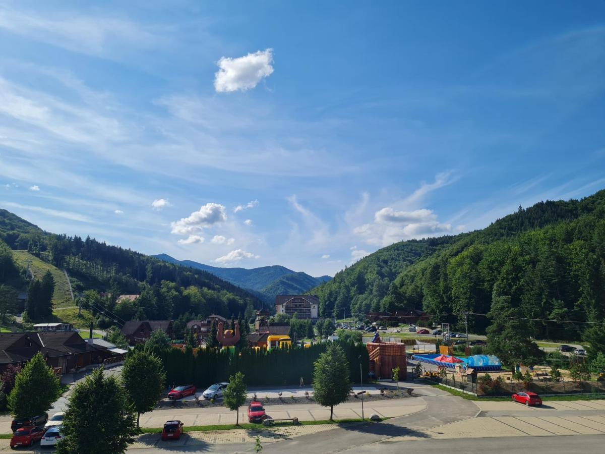 Snowland Apartmany Valča Екстериор снимка